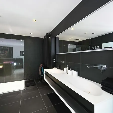Le Loft Oasis Prestige - Piscine Et Jacuzzi 4*